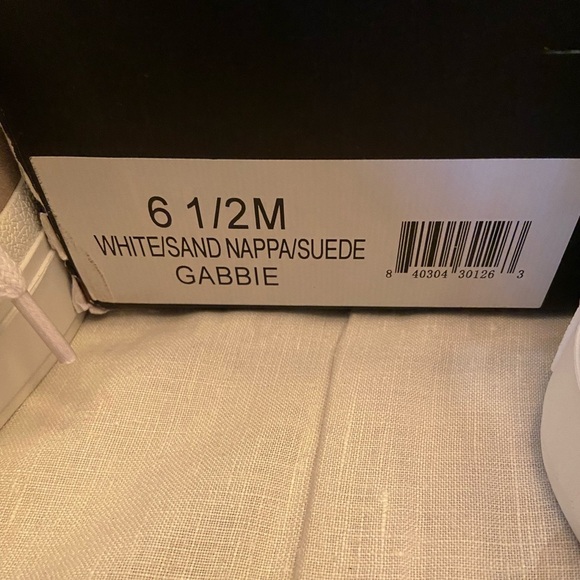 NIB J/SLIDES WHITE SAND NAPPA SUEDE GABBIE Size 6.5 - Picture 6 of 6